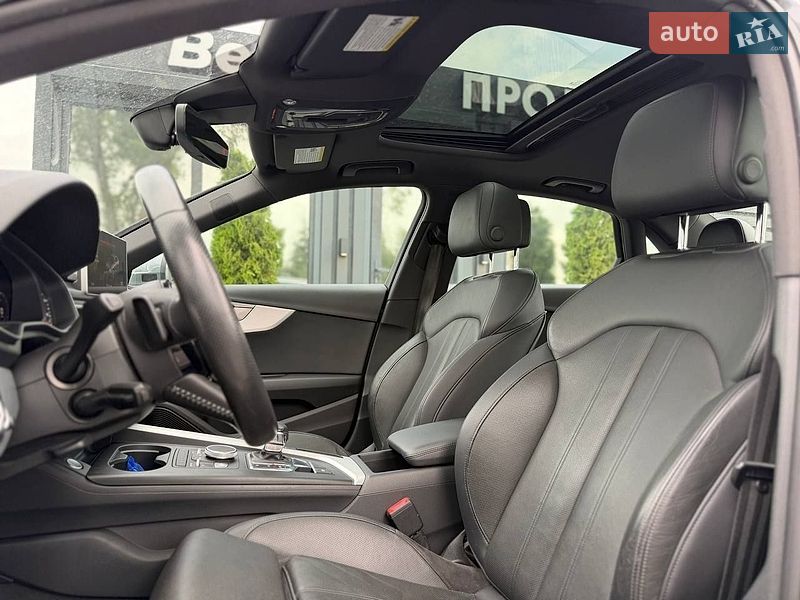 Седан Audi A4 2016 в Львові