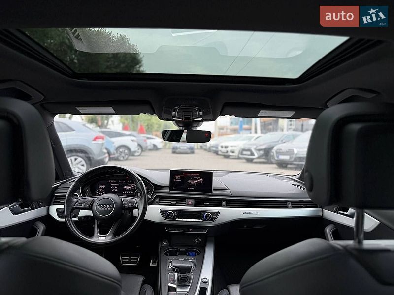 Седан Audi A4 2016 в Львові