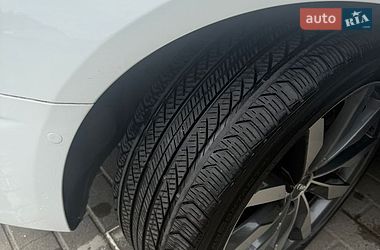 Седан Audi A4 2020 в Львові