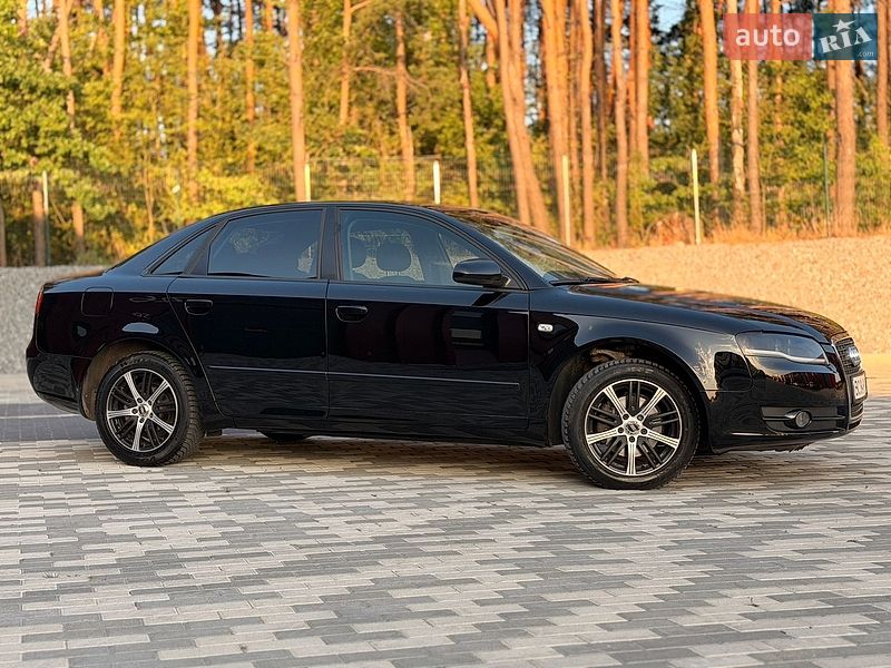 Седан Audi A4 2005 в Львове