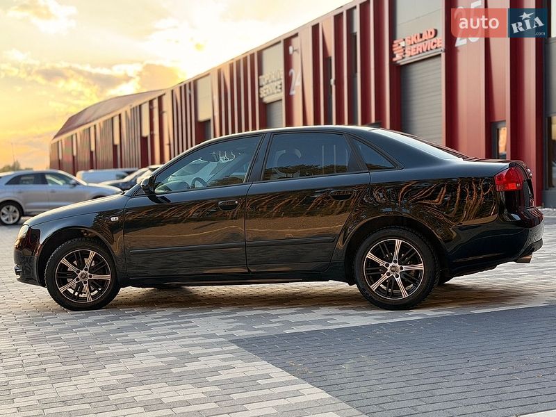 Седан Audi A4 2005 в Львове