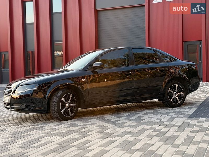 Седан Audi A4 2005 в Львове