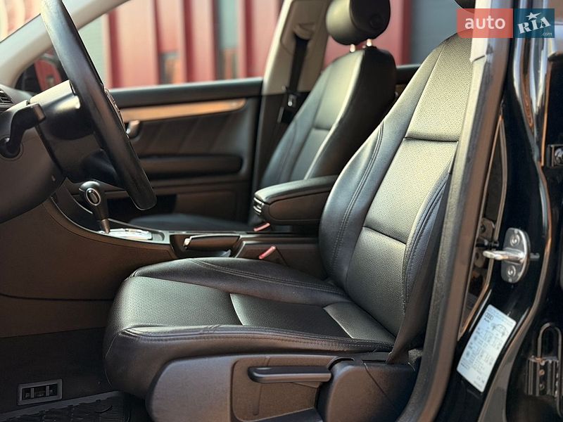 Седан Audi A4 2005 в Львове