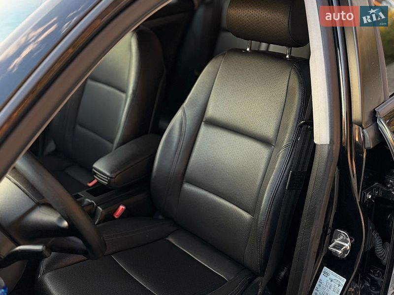 Седан Audi A4 2005 в Львове