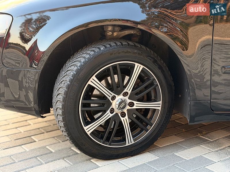 Седан Audi A4 2005 в Львове