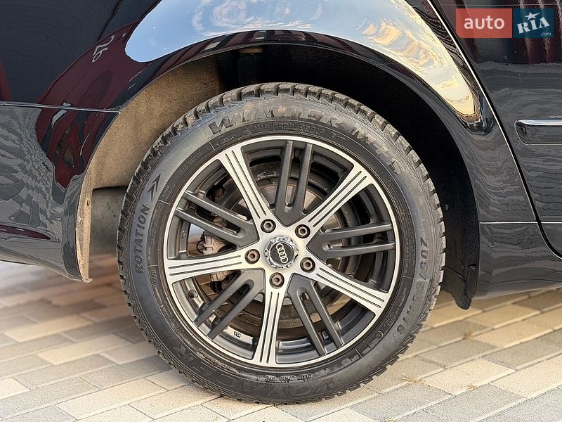 Седан Audi A4 2005 в Львове