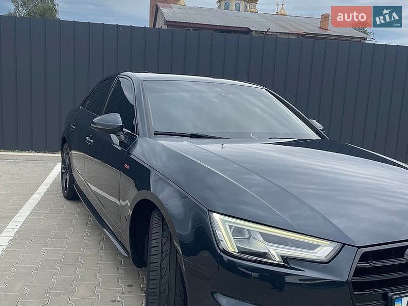 Седан Audi A4 2016 в Луцке