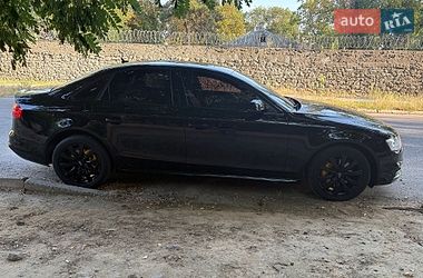Седан Audi A4 2014 в Одесі