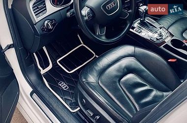 Седан Audi A4 2013 в Киеве