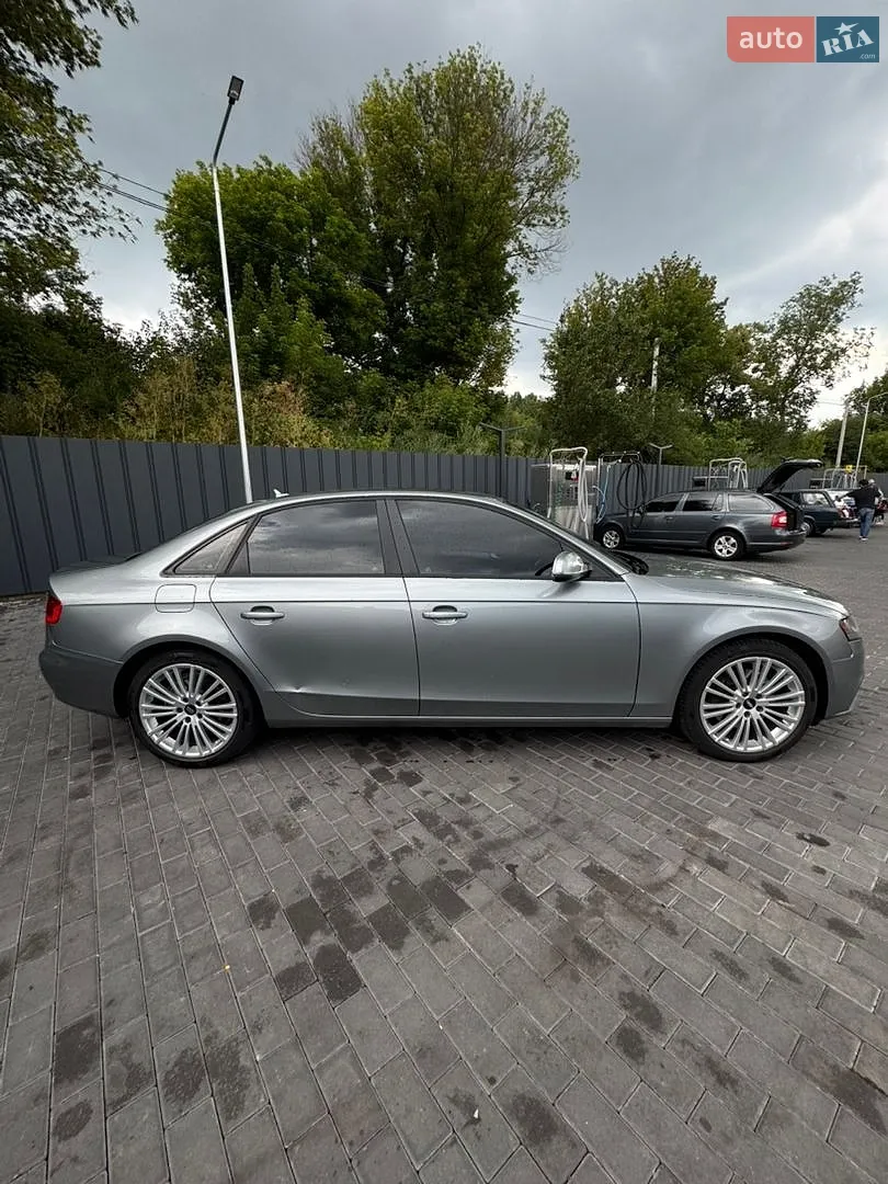 2010 Audi A4 - мініатюра 3