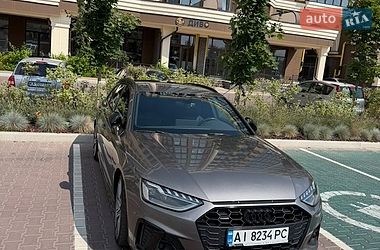 Універсал Audi A4 2019 в Києві