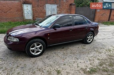 Седан Audi A4 1995 в Харькове