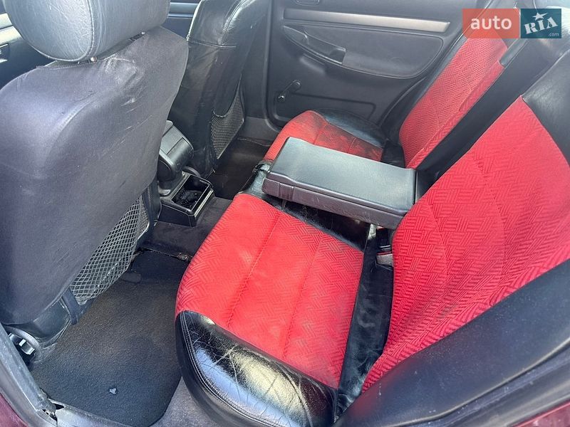 Седан Audi A4 1995 в Харькове