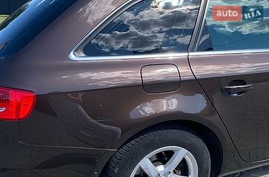 Универсал Audi A4 2012 в Бориславе