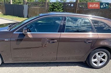 Универсал Audi A4 2012 в Бориславе