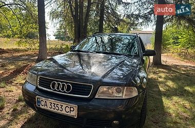 Универсал Audi A4 2000 в Катеринополе фото Универсал Audi A4 2000 в Катеринополе