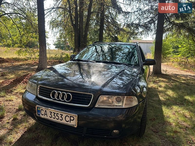 Универсал Audi A4 2000 в Катеринополе фото Универсал Audi A4 2000 в Катеринополе