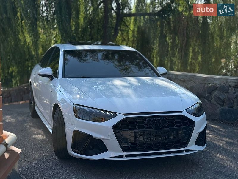 Седан Audi A4 2020 в Біляївці