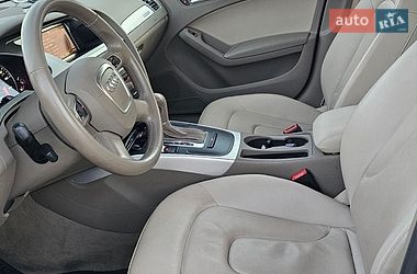Седан Audi A4 2012 в Дніпрі