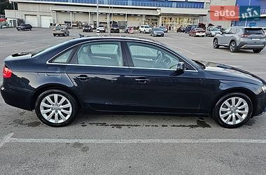 Седан Audi A4 2012 в Дніпрі