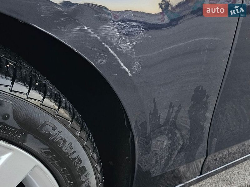 Седан Audi A4 2012 в Дніпрі