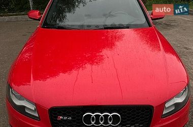 Седан Audi A4 2010 в Самборе