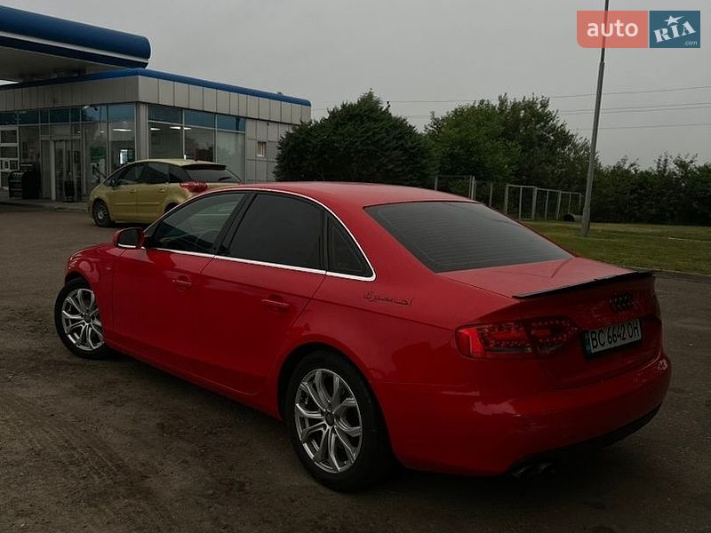 Седан Audi A4 2010 в Самборі