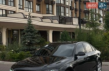 Седан Audi A4 2014 в Киеве