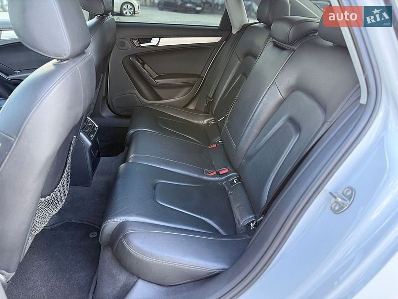 Седан Audi A4 2015 в Львові фото 15 Седан Audi A4 2015 в Львові