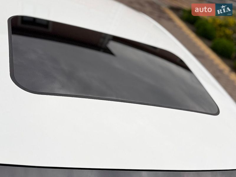Седан Audi A4 2014 в Бершаді