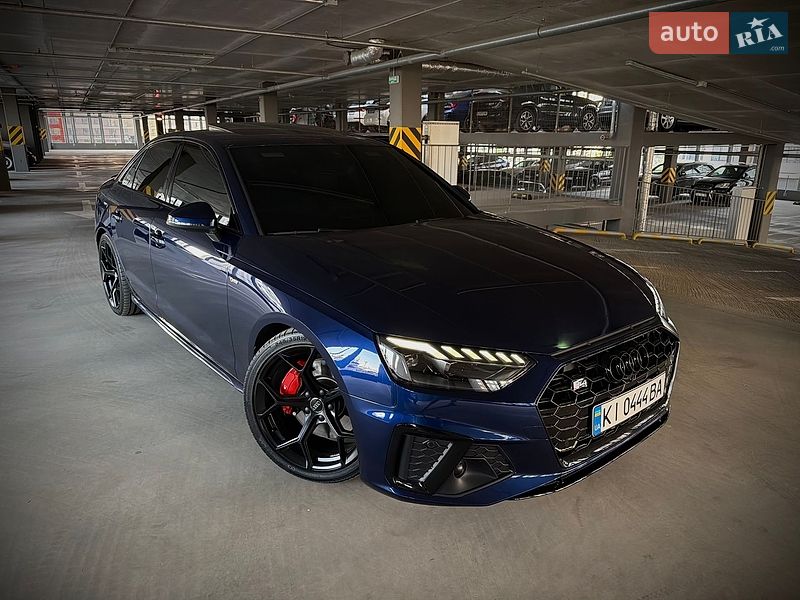 Седан Audi A4 2020 в Києві