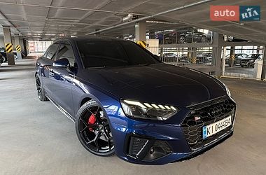 Седан Audi A4 2020 в Києві