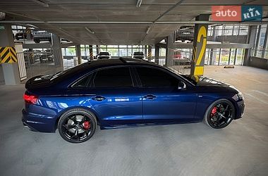 Седан Audi A4 2020 в Києві