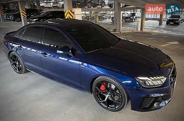 Седан Audi A4 2020 в Києві
