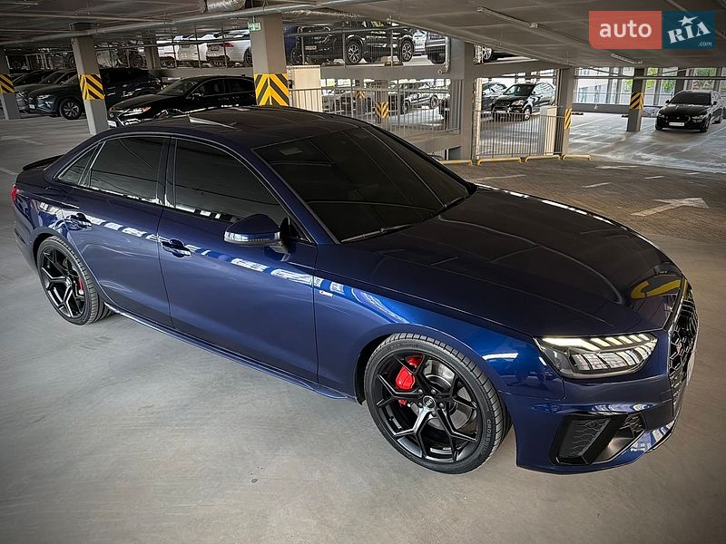 Седан Audi A4 2020 в Києві