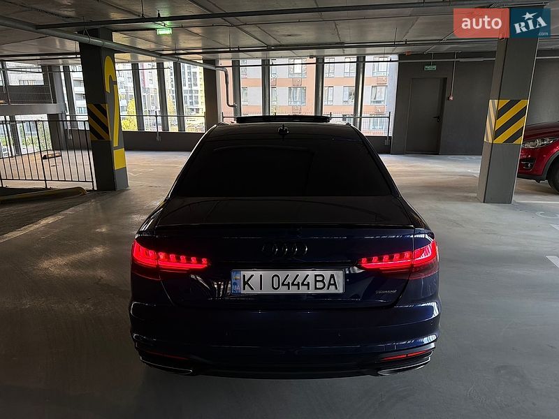 Седан Audi A4 2020 в Києві
