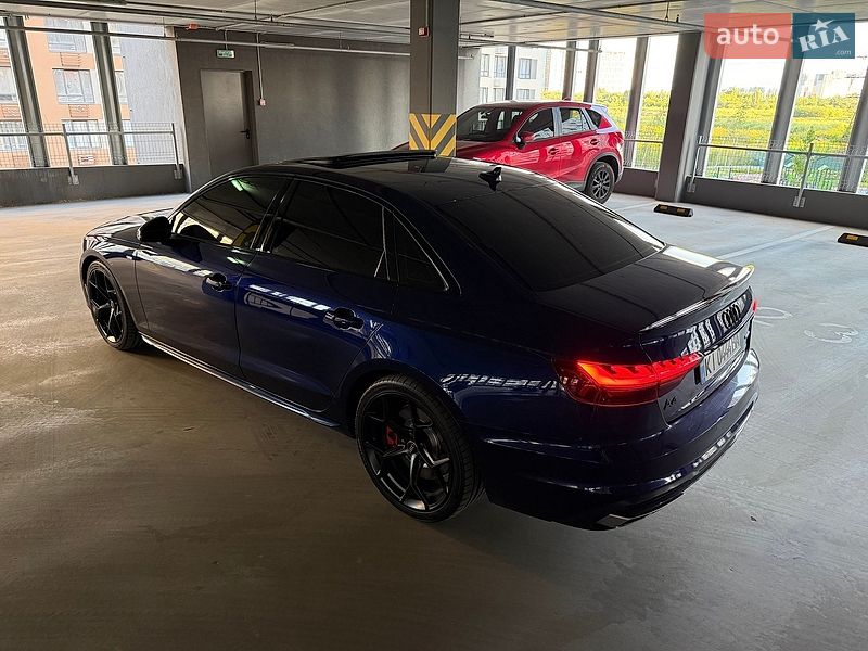 Седан Audi A4 2020 в Києві