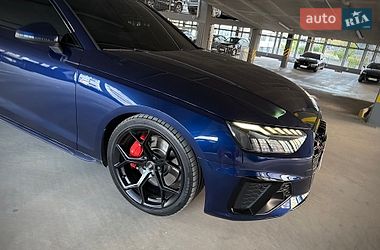 Седан Audi A4 2020 в Києві
