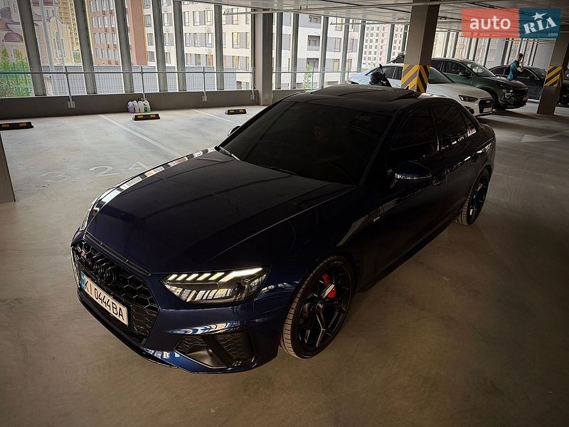 Седан Audi A4 2020 в Києві