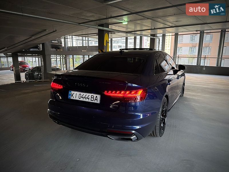 Седан Audi A4 2020 в Києві