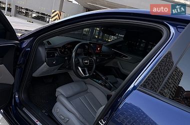 Седан Audi A4 2020 в Києві