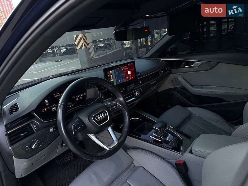 Седан Audi A4 2020 в Києві