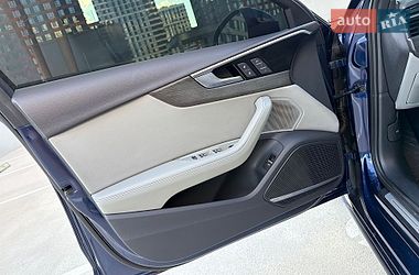 Седан Audi A4 2020 в Києві