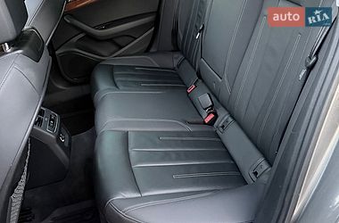 Седан Audi A4 2020 в Львові