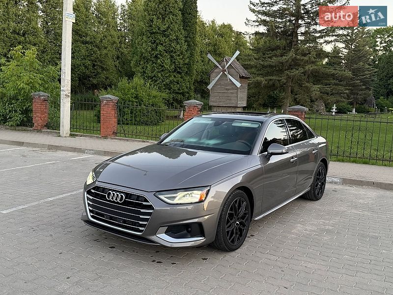 Седан Audi A4 2020 в Львові