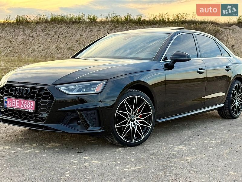 Седан Audi A4 2020 в Рівному