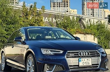 Седан Audi A4 2019 в Киеве