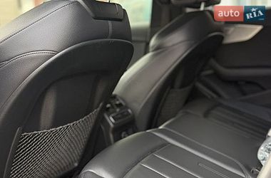 Седан Audi A4 2018 в Харкові