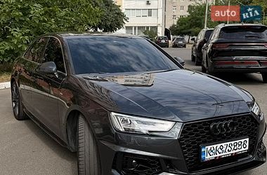 Седан Audi A4 2018 в Харкові