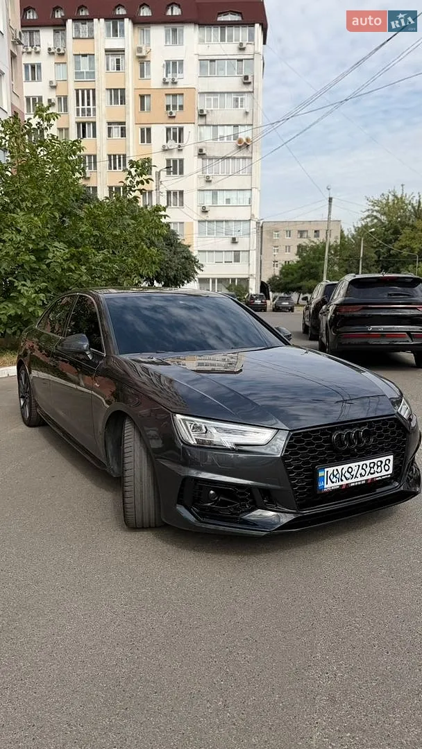 2018 Audi A4 - фото 1